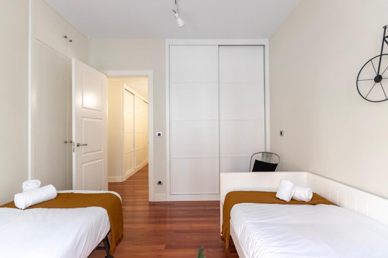 Gran Apartamento Con Estilo En El Centro De Μπιλμπάο Εξωτερικό φωτογραφία