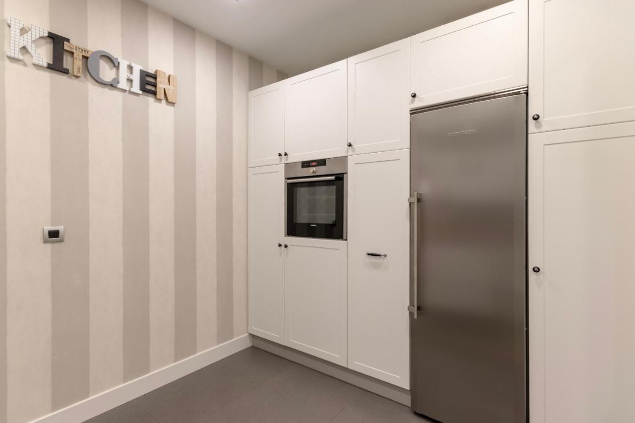 Gran Apartamento Con Estilo En El Centro De Μπιλμπάο Εξωτερικό φωτογραφία
