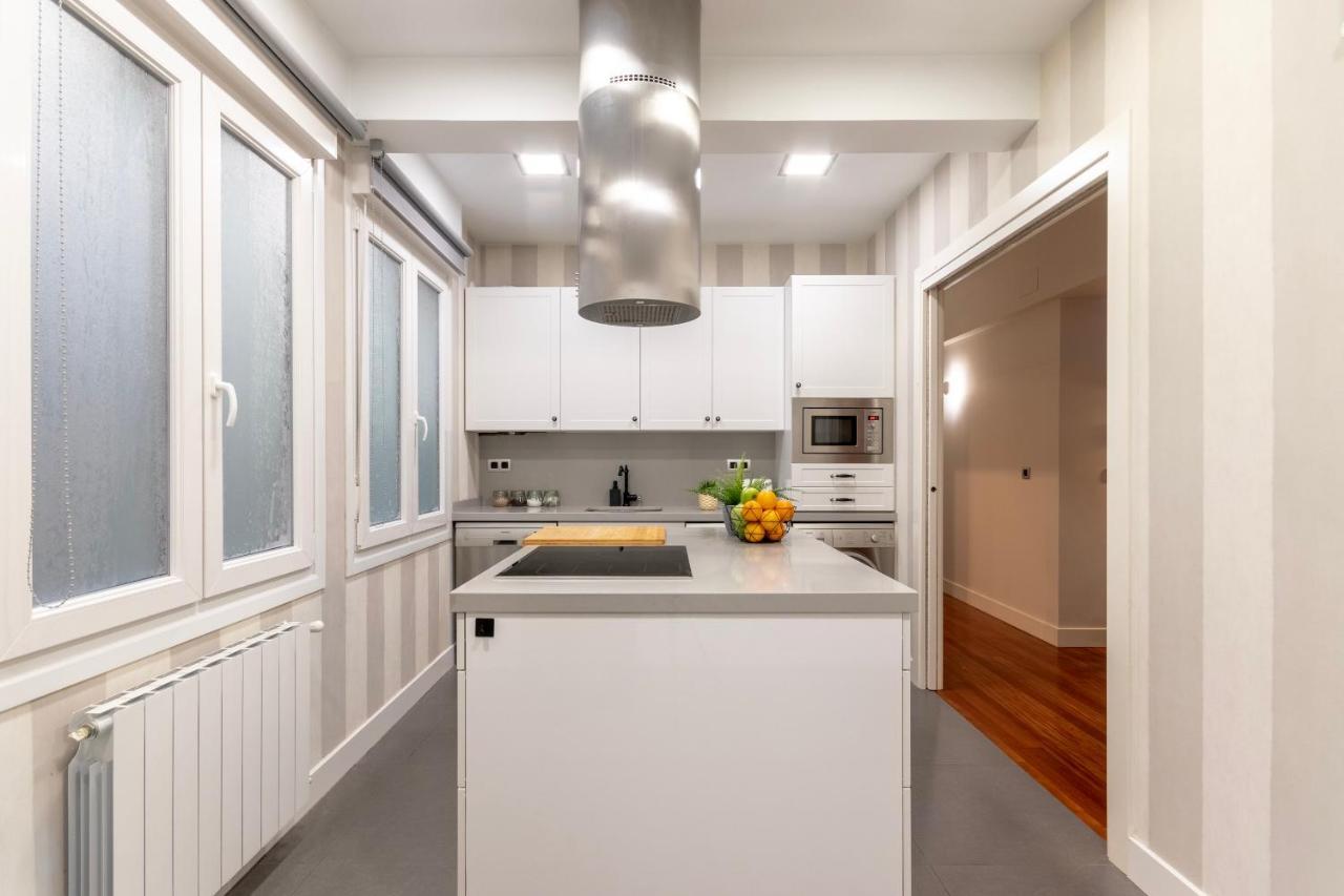 Gran Apartamento Con Estilo En El Centro De Μπιλμπάο Εξωτερικό φωτογραφία