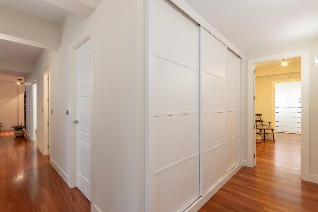 Gran Apartamento Con Estilo En El Centro De Μπιλμπάο Εξωτερικό φωτογραφία