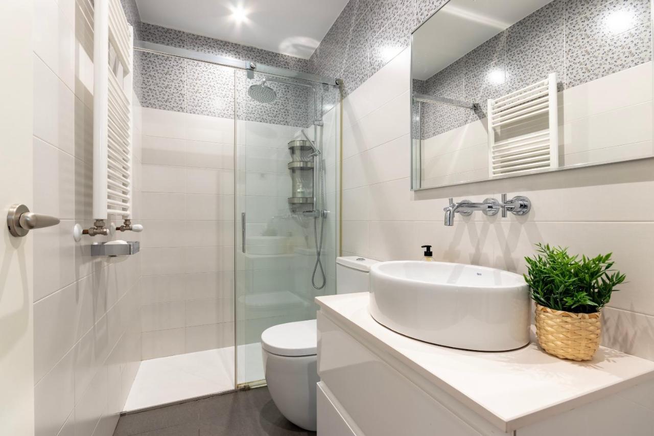 Gran Apartamento Con Estilo En El Centro De Μπιλμπάο Εξωτερικό φωτογραφία